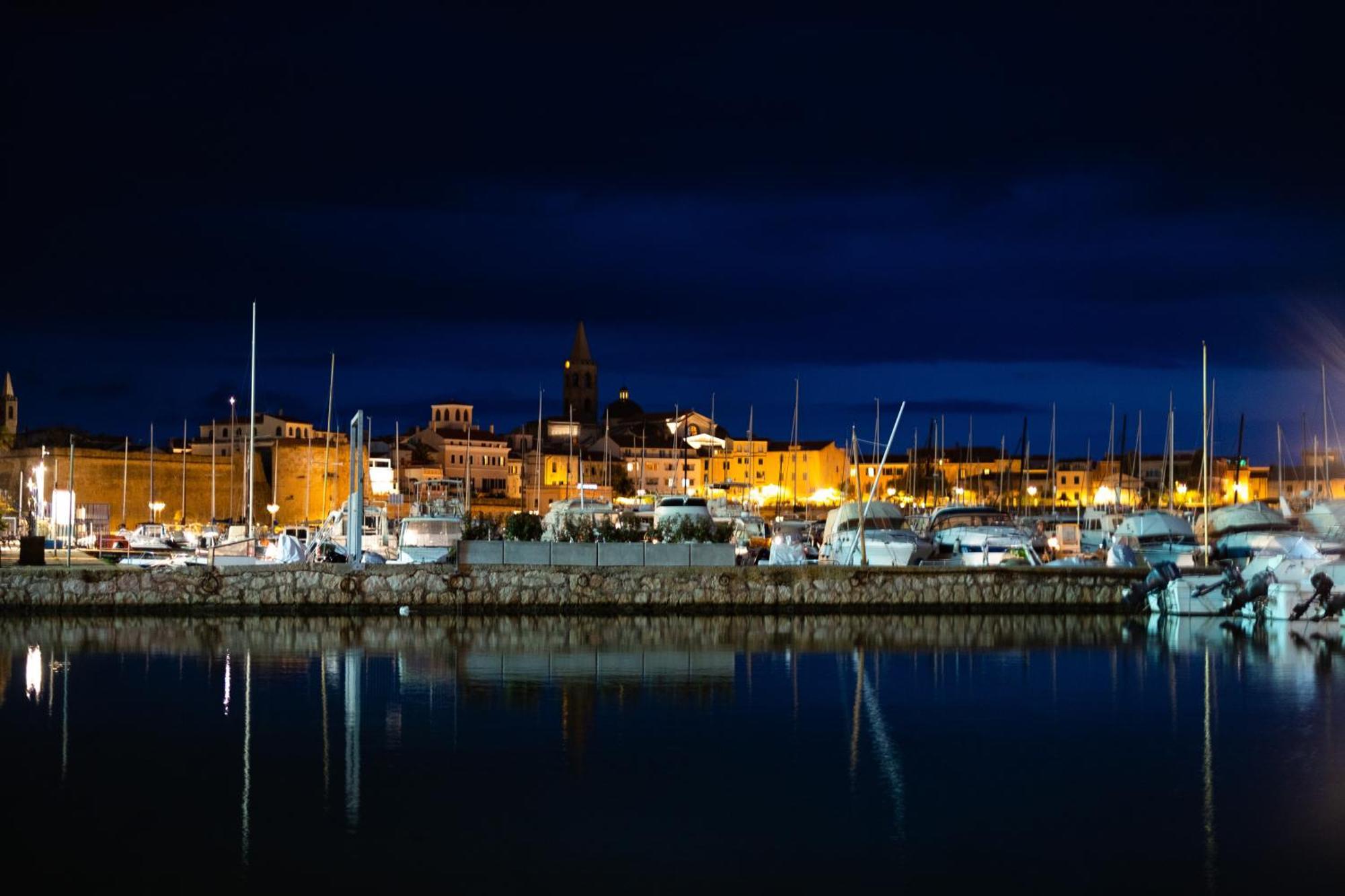 Hotel Filipp'S House Boat Alghero Esterno foto